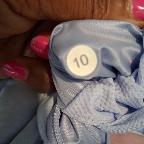 Lululemon Down For Run Down Filled Vest In Pale Blue Size 10 - Picture 3 of 13